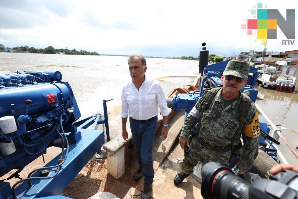 Recorre el gobernador Yunes municipios de la zona sur del estado afectados por las intensas lluvias