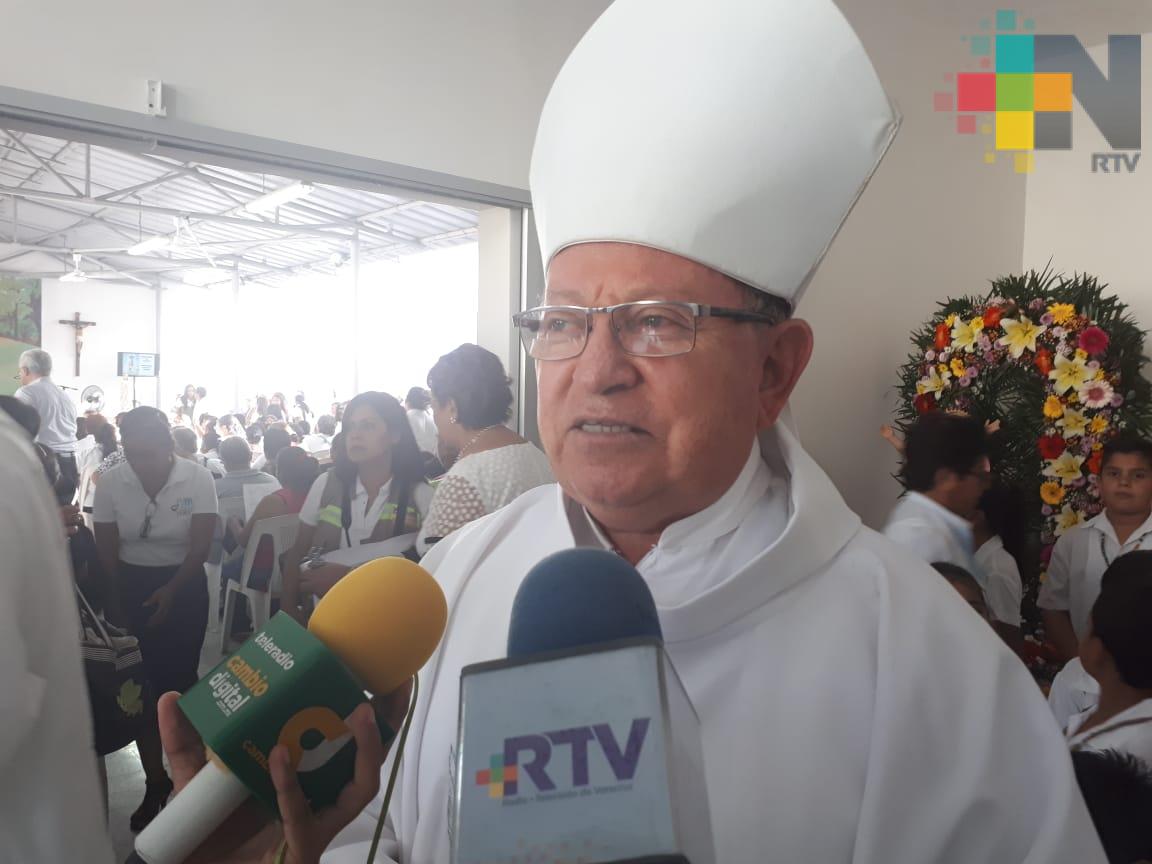 Iglesias podrían habilitarse como albergues para migrantes, asegura obispo de Veracruz