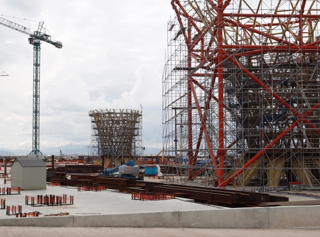 Están garantizadas inversiones del aeropuerto de Texcoco, asegura López Obrador