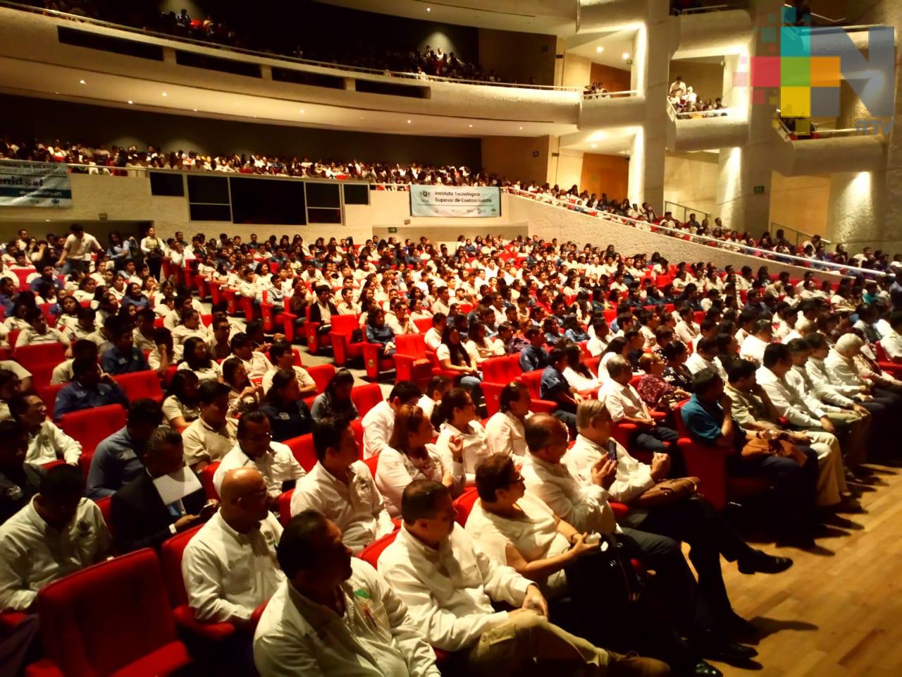 Dirigen simposium a estudiantes del Itesco