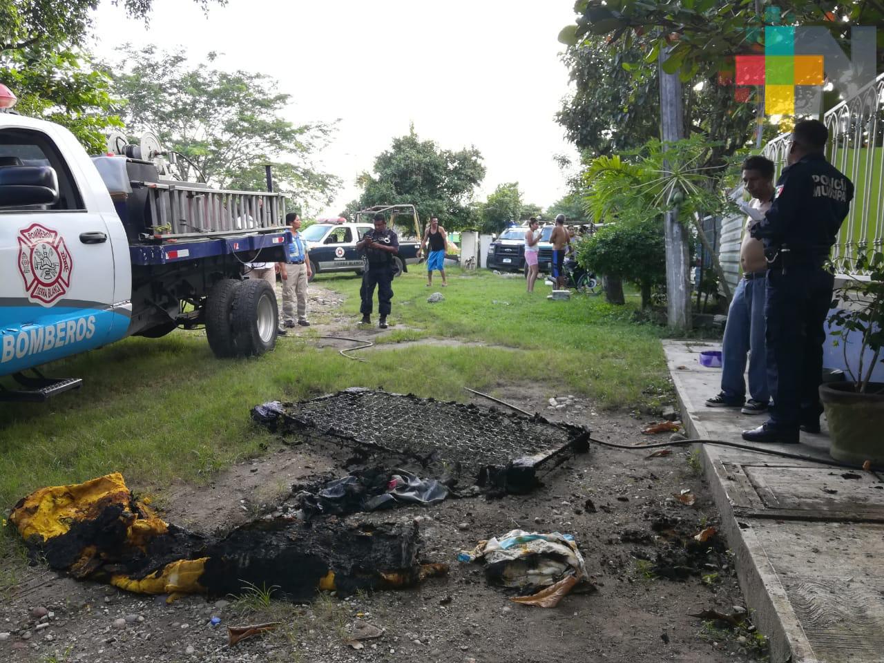 Explosión de teléfono celular causa incendio en vivienda en Tierra Blanca
