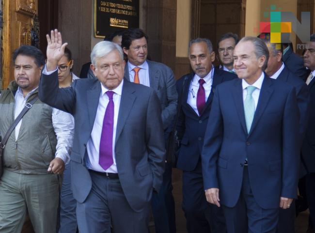 Descarta López Obrador uso de método “fracking” en extracción de petróleo y gas