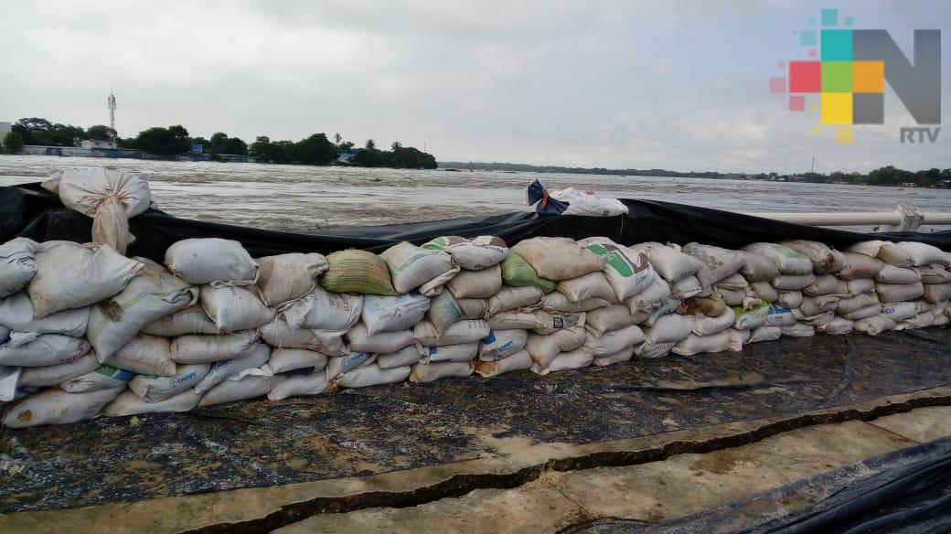 Crece río Coatzacoalcos en Minatitlán casi dos centímetros por hora