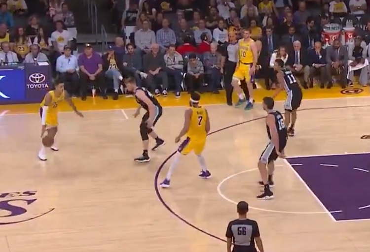 Memphis sorprende a Los Ángeles y lo vence 107-99 en la NBA