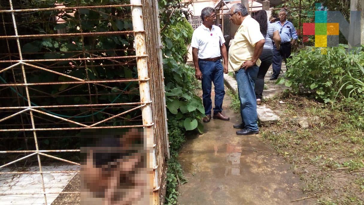 Familia mantenía enjaulada a mujer con esquizofrenia en Minatitlán
