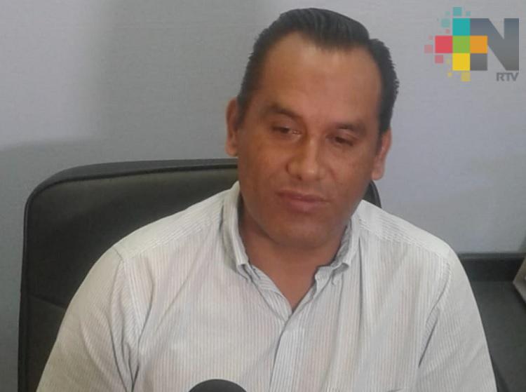 Gracias a la participación ciudadana se han comprado luminarias en Coatepec