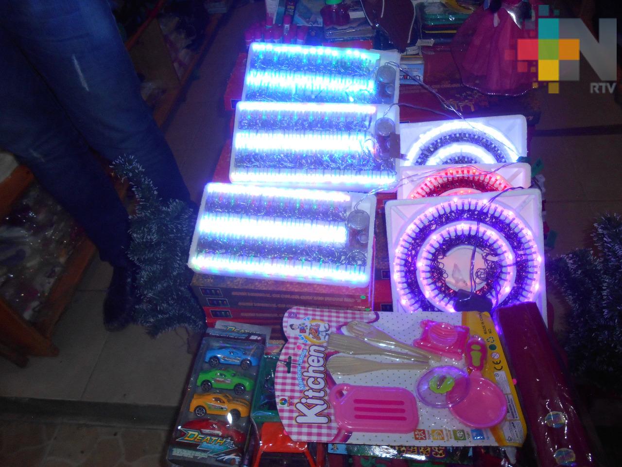 Comerciantes de Huayacocotla esperan aumento de ventas por el Día de la Virgen de Guadalupe y Navidad