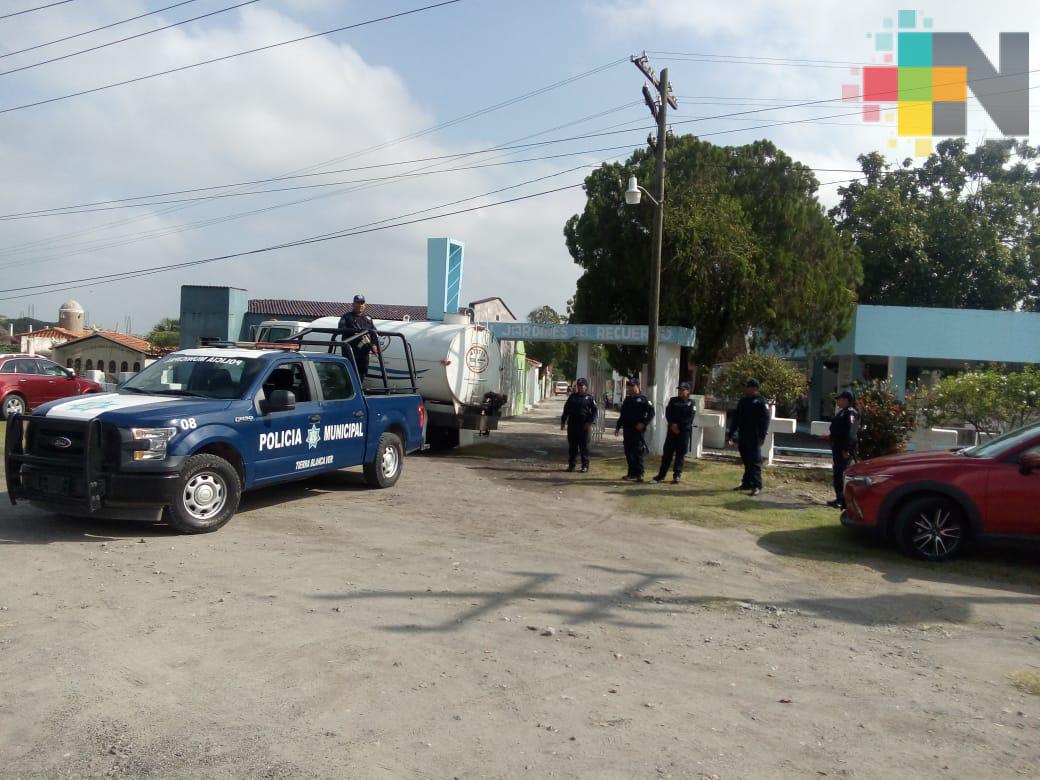 En Tierra Blanca realizan operativo y vigilancia en panteones