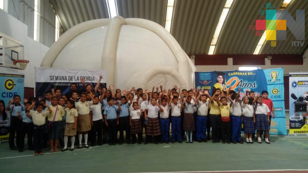Más de 180 niños visitaron el Planetario Itinerante en Coatzacoalcos