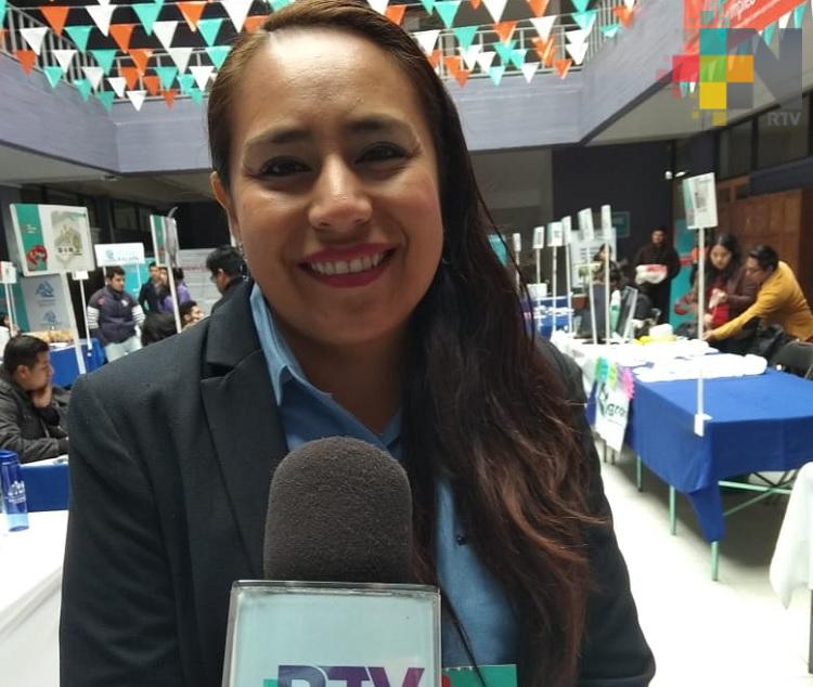 UV a través de Expo Empleo vincula a los estudiantes con el campo laboral