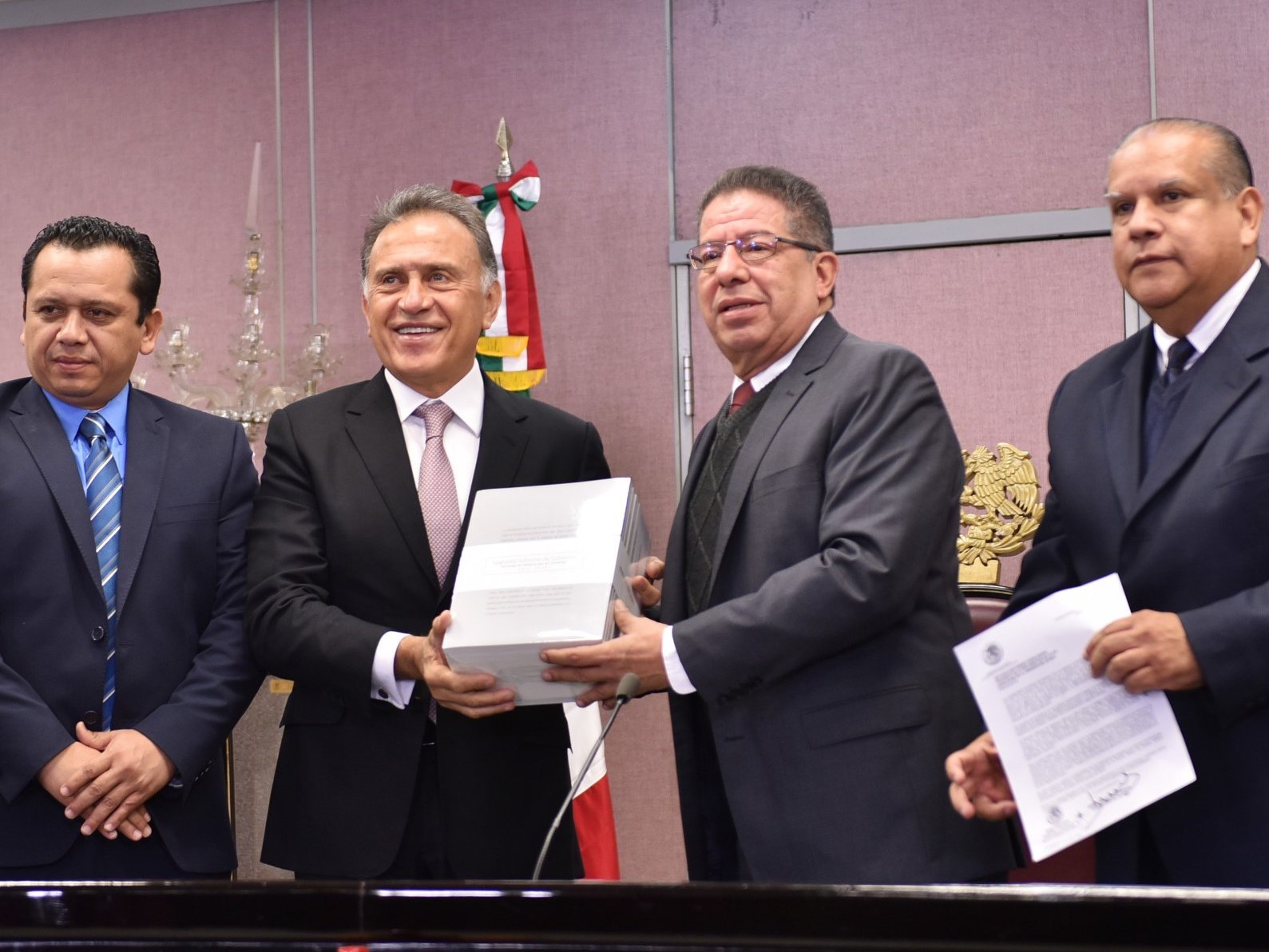 Entrega Miguel Ángel Yunes Linares su Segundo Informe de Gobierno