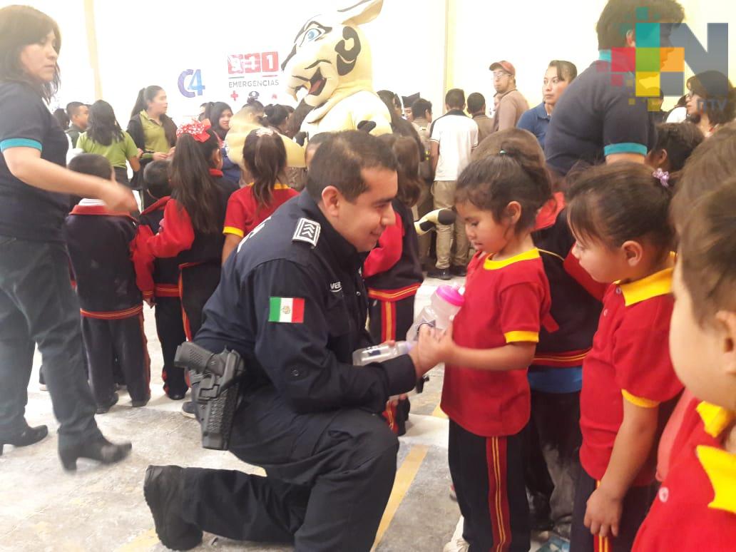 Corporaciones de seguridad realizan feria para fortalecer vinculación con la sociedad en Atzalan