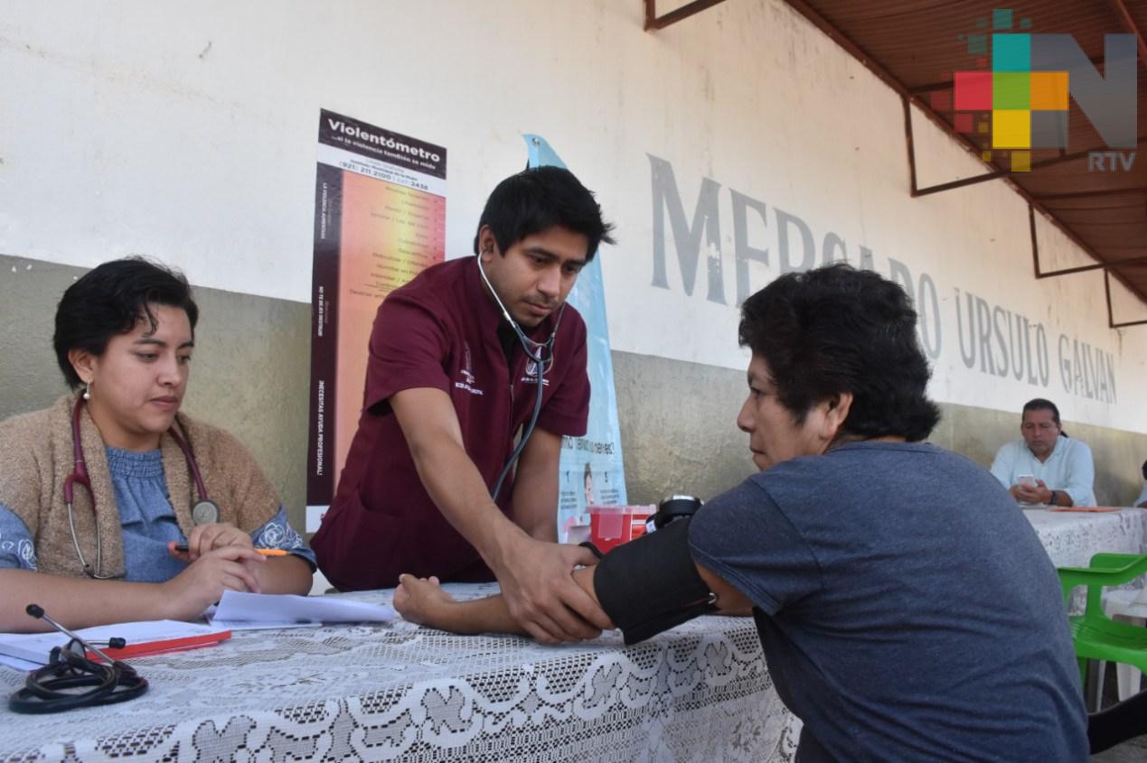 Con Feria de la Salud festejan aniversario de mercado Úrsulo Galván de Coatzacoalcos