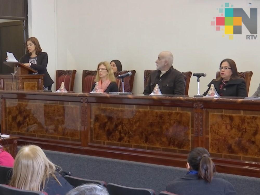 Colegio de Notarios realiza foro “Mujeres sin discriminación”