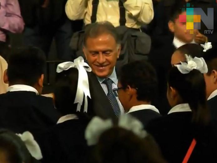 En dos años se rescataron cinco mil escuelas en Veracruz: Gobernador Yunes