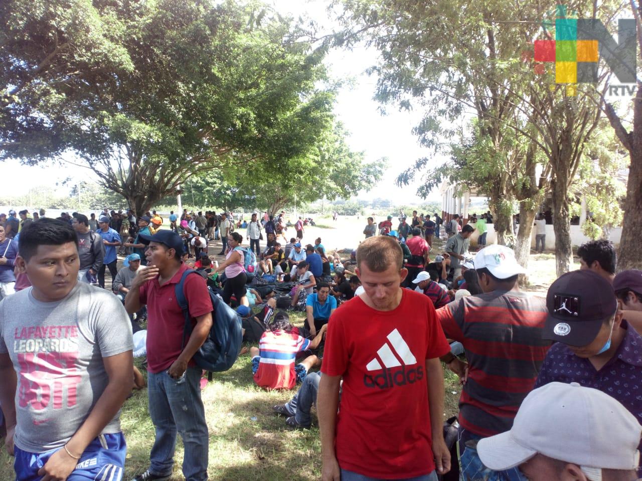 Caravana de migrantes se mantiene en el municipio de Juan Rodríguez Clara