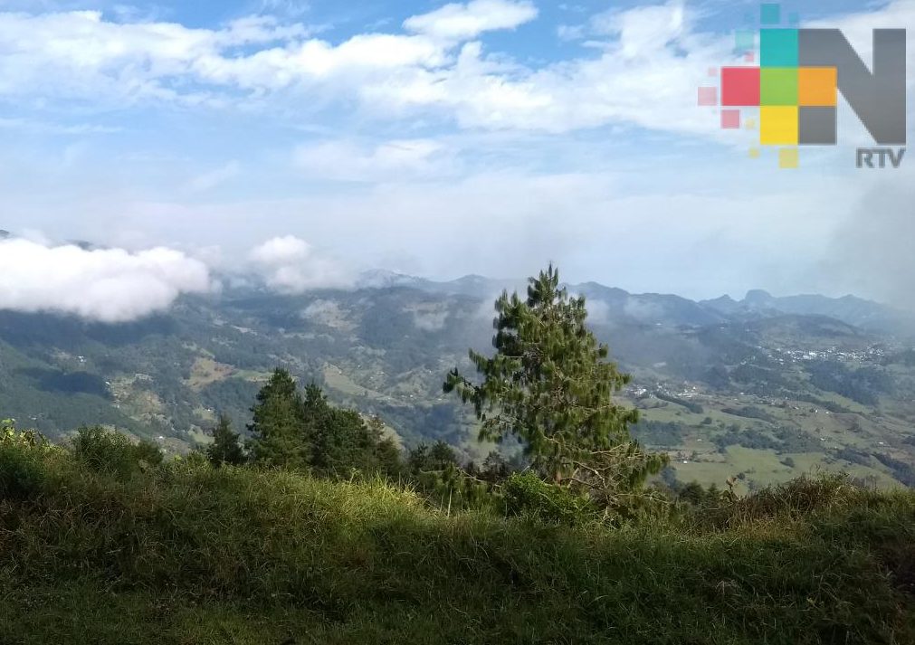  Nubosidad dispersa y ambiente fresco a templado en Veracruz