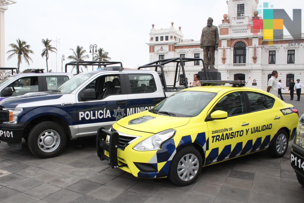 Presentan a las recién conformadas Policía y Tránsito Municipal de Veracruz
