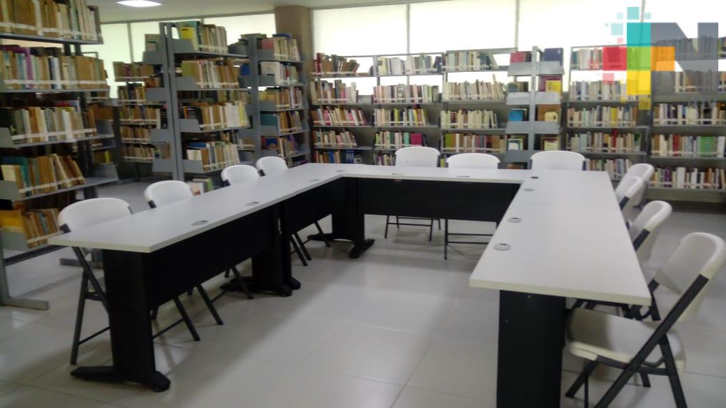 Invitan a visitar biblioteca municipal de Minatitlán