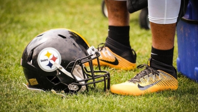 Espera entrenador de Acereros jugar con Conner contra Bengalíes