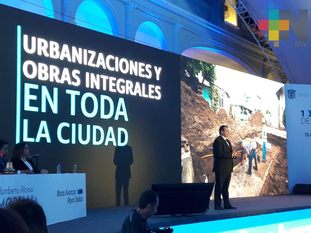 Humberto Alonso Morelli presenta su primer informe de labores