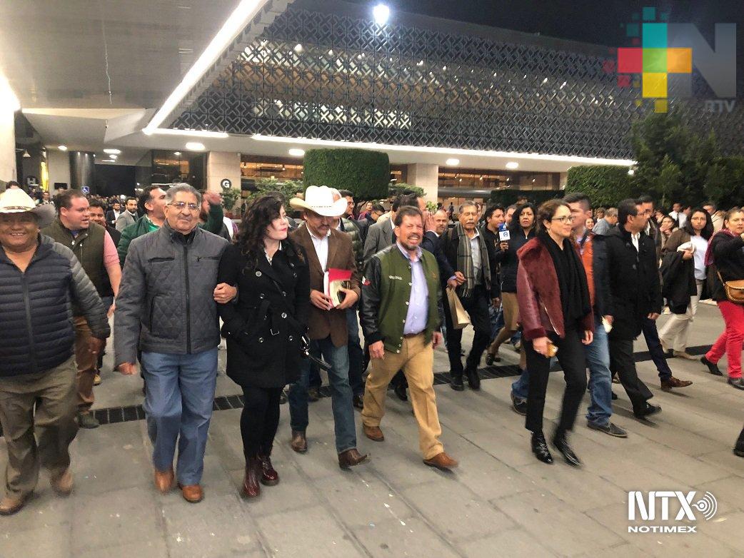 Liberan accesos de San Lázaro; salen legisladores y trabajadores