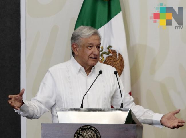 López Obrador presenta plan nacional para mejorar sistema de salud