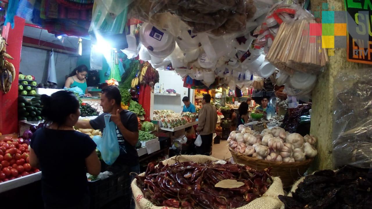 Buscan mejorar calidad de agua utilizada en mercados de Coatzacoalcos
