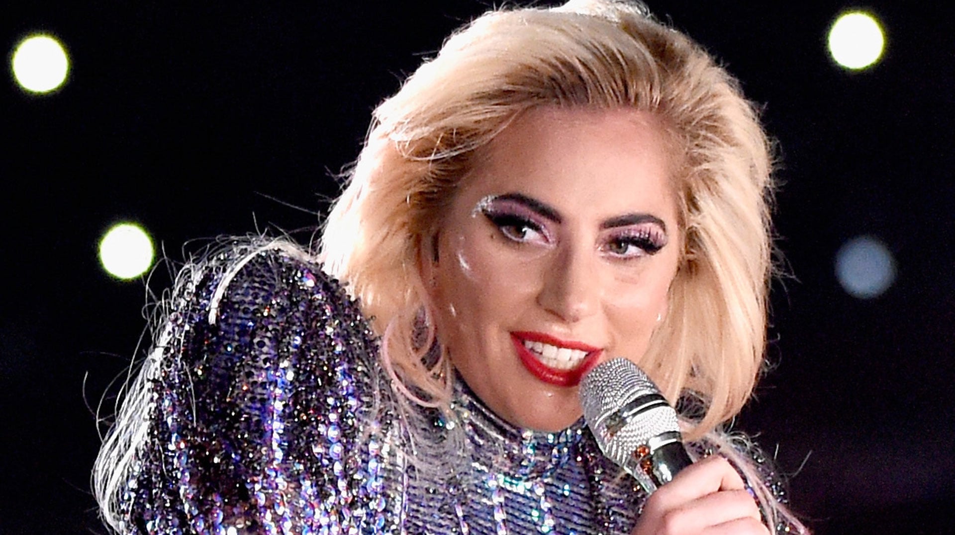 Lady Gaga, Bradley Cooper y Ryan Gosling en “El show de Graham Norton»