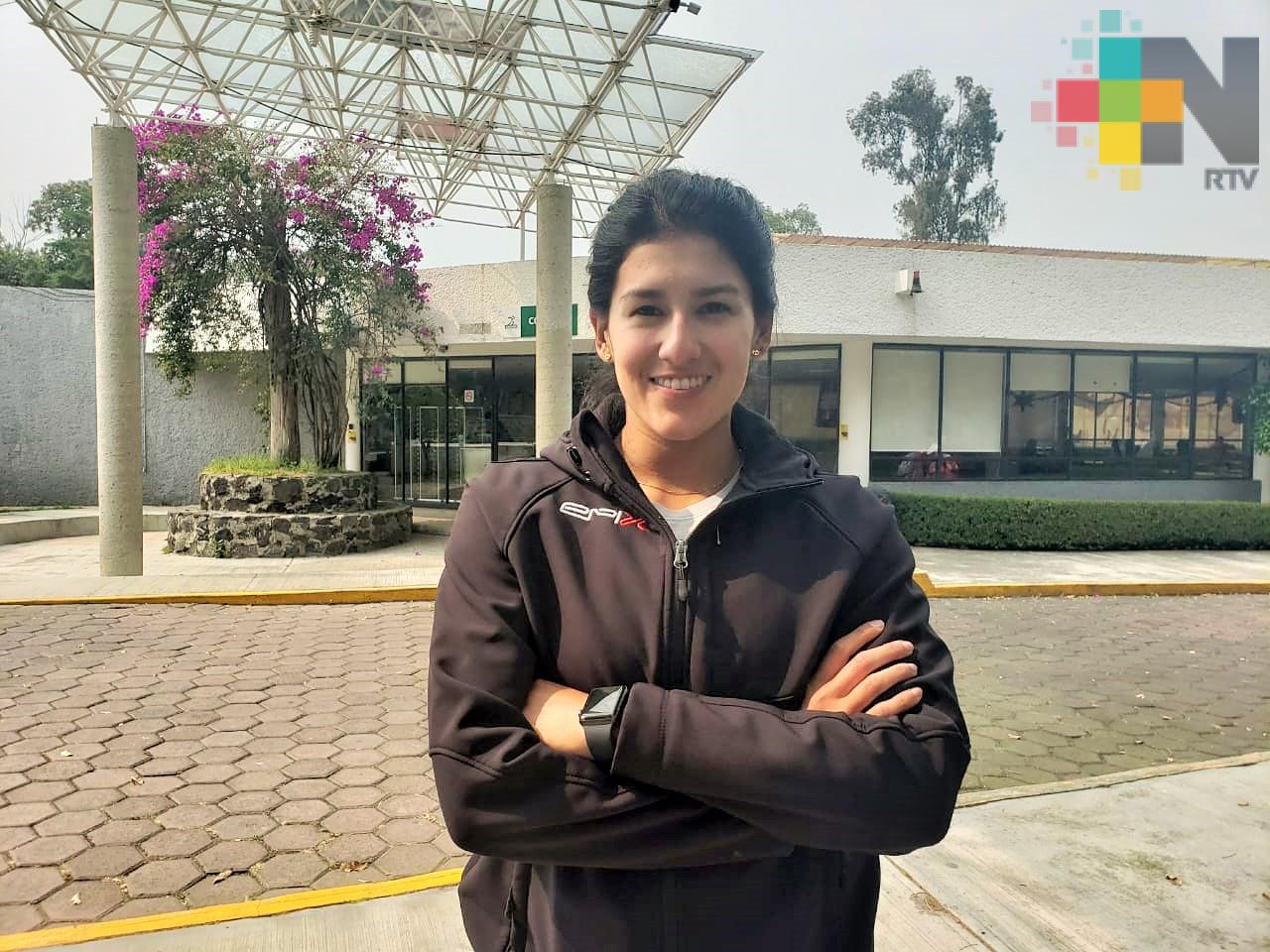 Karina Alanís quiere ser la mejor caonísta de América