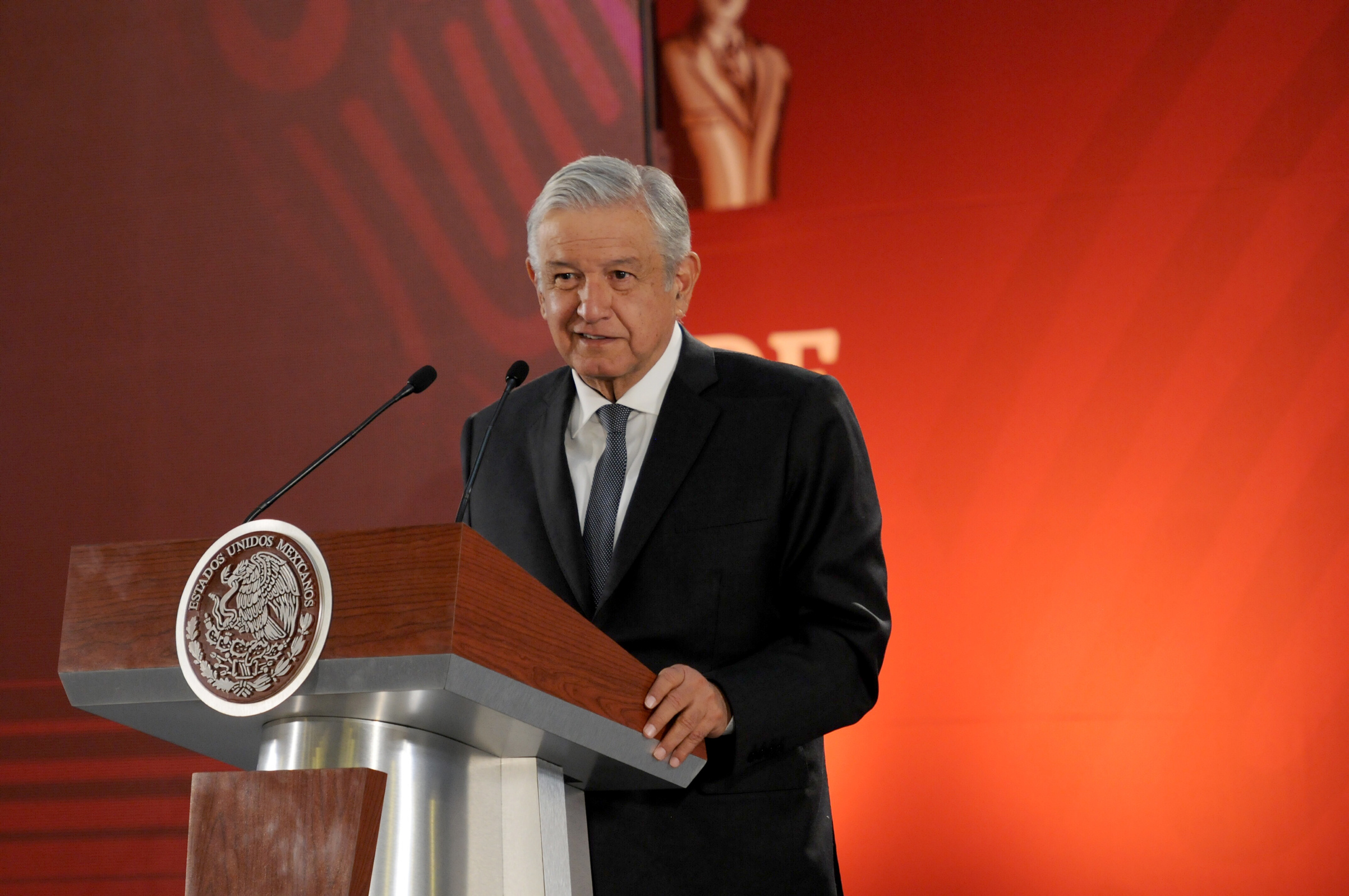 Se mantendrá abajo la cifra de robo de combustible, asegura López Obrador