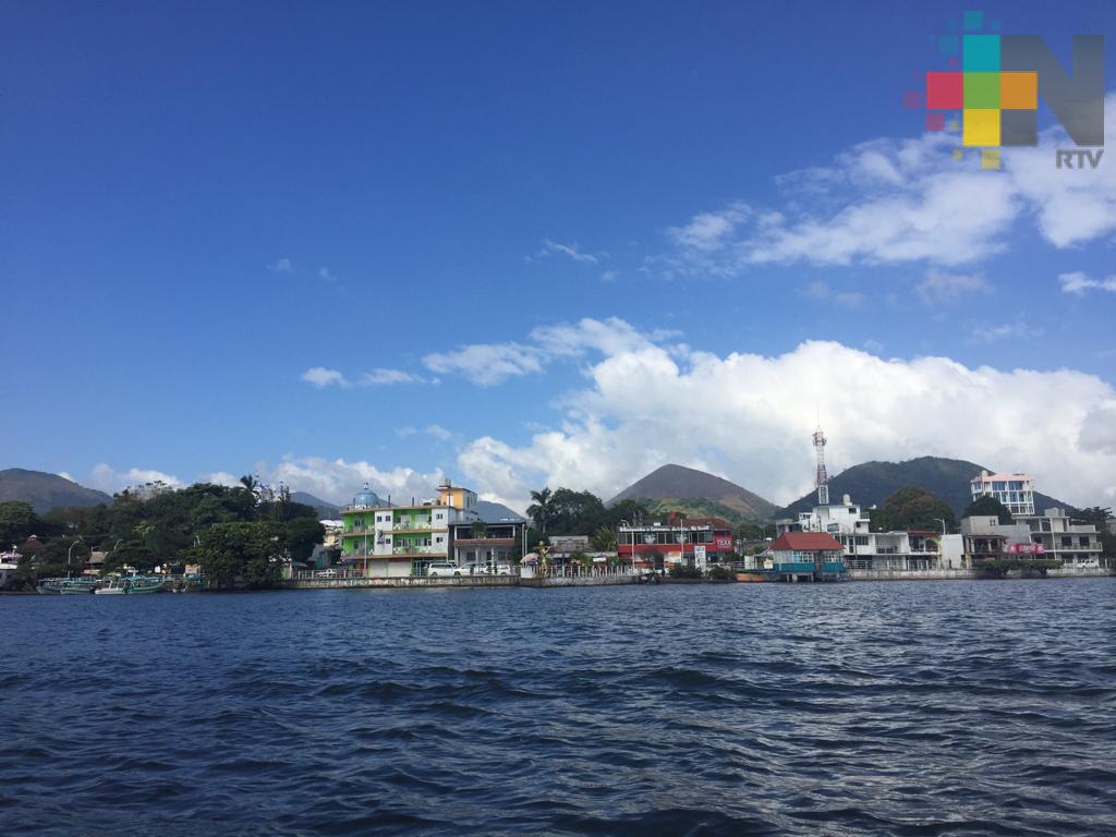 Gobierno de Veracruz devolvió a particulares más de 6 mil hectáreas de terreno, en Catemaco