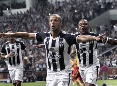 Termina racha de América sin derrotas, lo vence Rayados 3-2