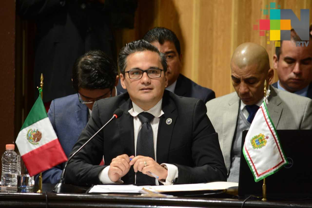 Exhortan a fiscal explique avances en denuncias interpuestas por la SEV