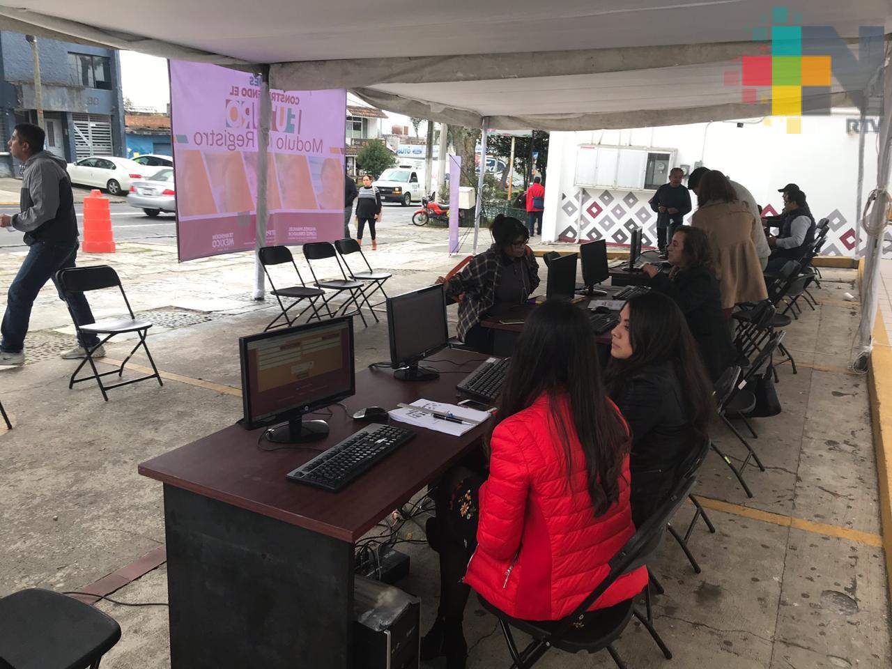 Instala STPSP módulo del programa “Jóvenes Construyendo el Futuro” en Xalapa