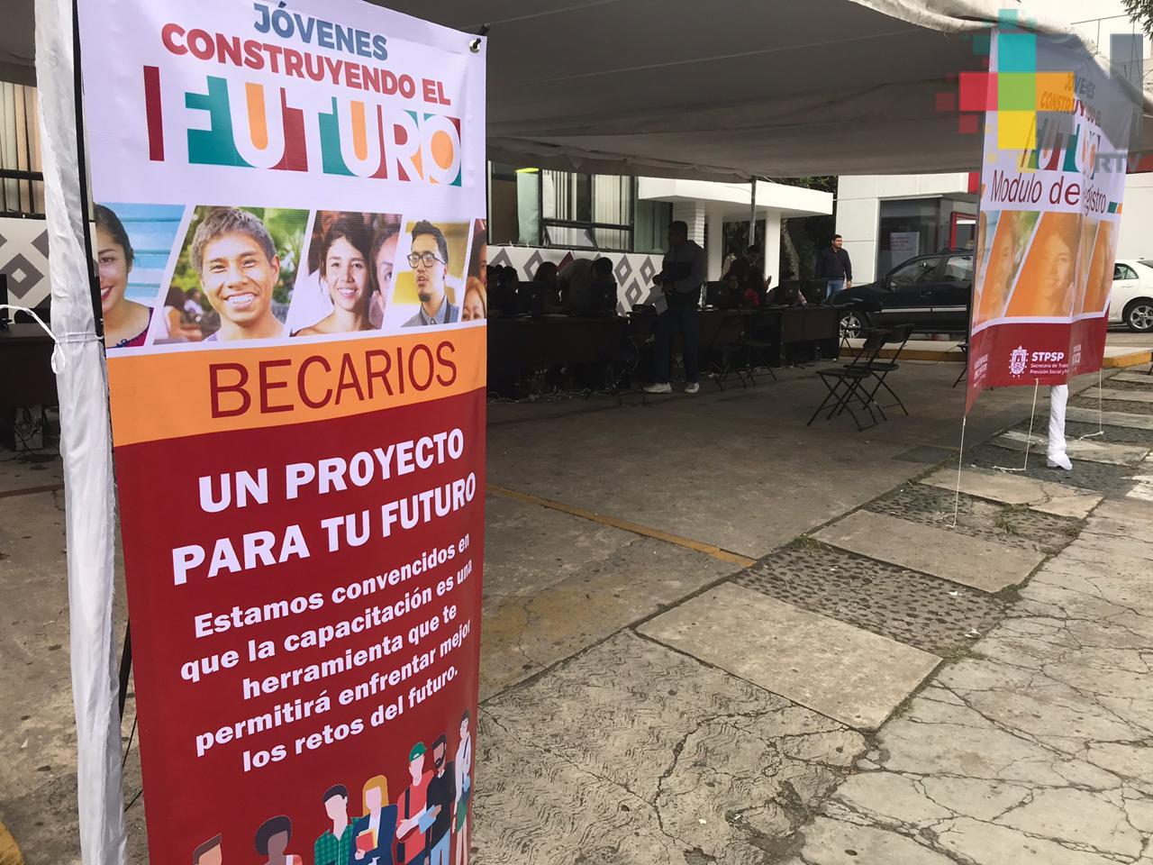 Respaldan más de 600 empresas xalapeñas el programa Jóvenes Construyendo el Futuro