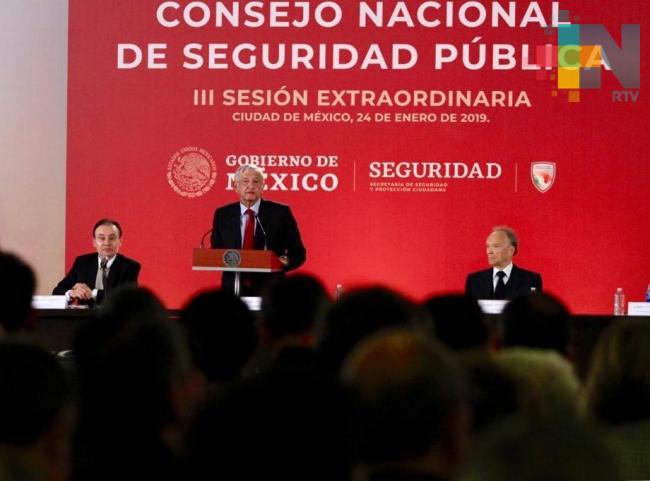 Gobierno federal, con mano franca para trabajar en bien del país López Obrador