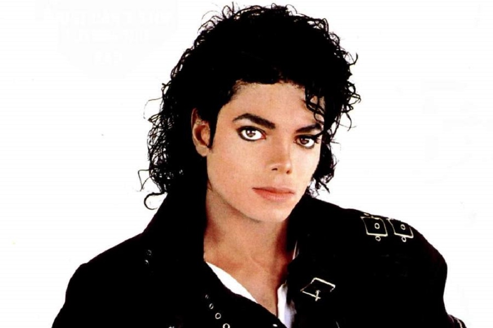 Michael Jackson “era 100% inocente”, defienden familiares del cantante
