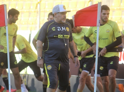 Maradona deja dirección técnica de Dorados por motivos de salud