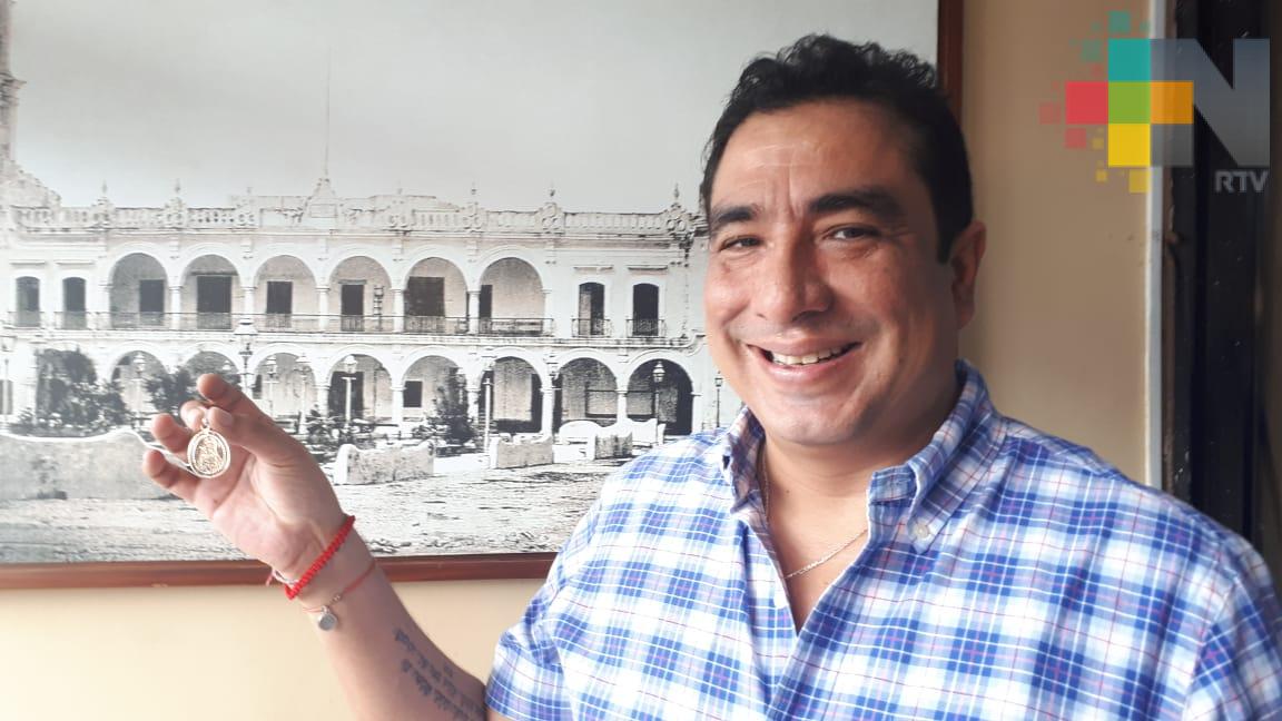 A la venta medalla de la Virgen de la Candelaria, réplica de la que usó Hernán Cortés