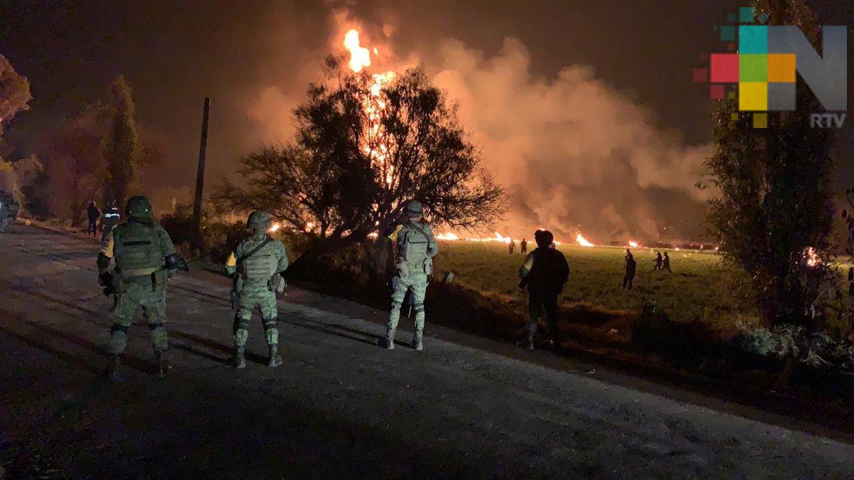 Activan Plan DN-III tras explosión en ducto de Pemex en Tlahuelilpan