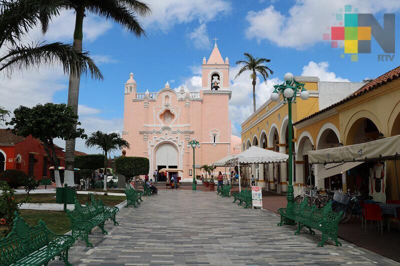 Esperan en Tlacotalpan al presidente López Obrador