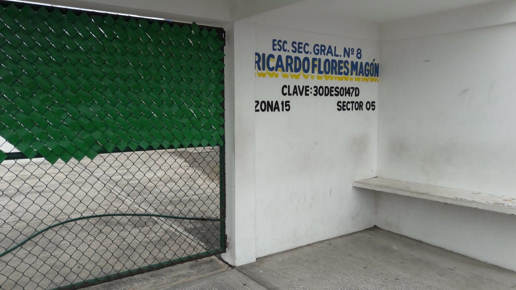 Piden apoyo para mejorar instalaciones de Secundaria Ricardo Flores Magón
