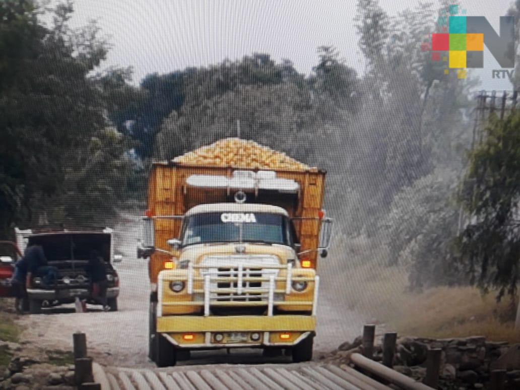 Se rehabilita la carretera San José-Las Cañadas