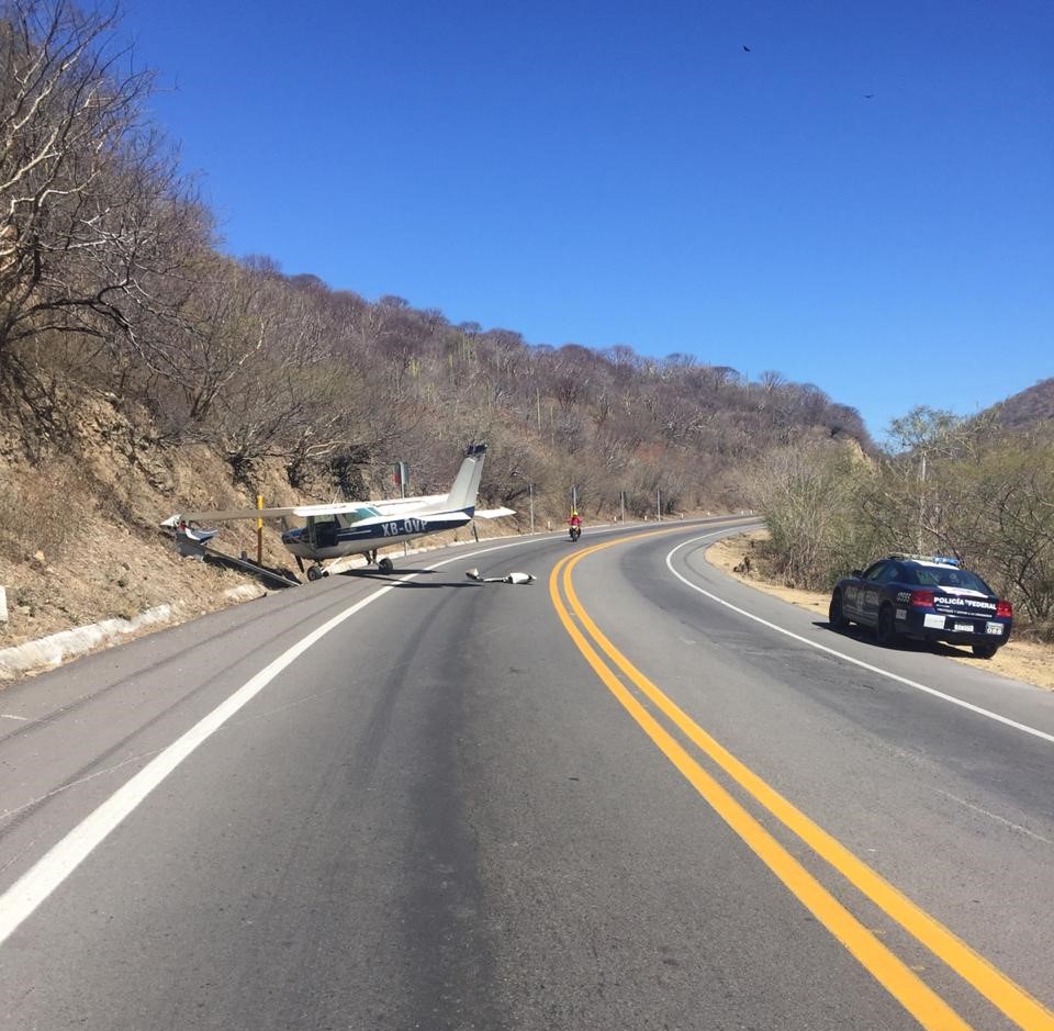 Se desploma avioneta en Cuernavaca, Morelos