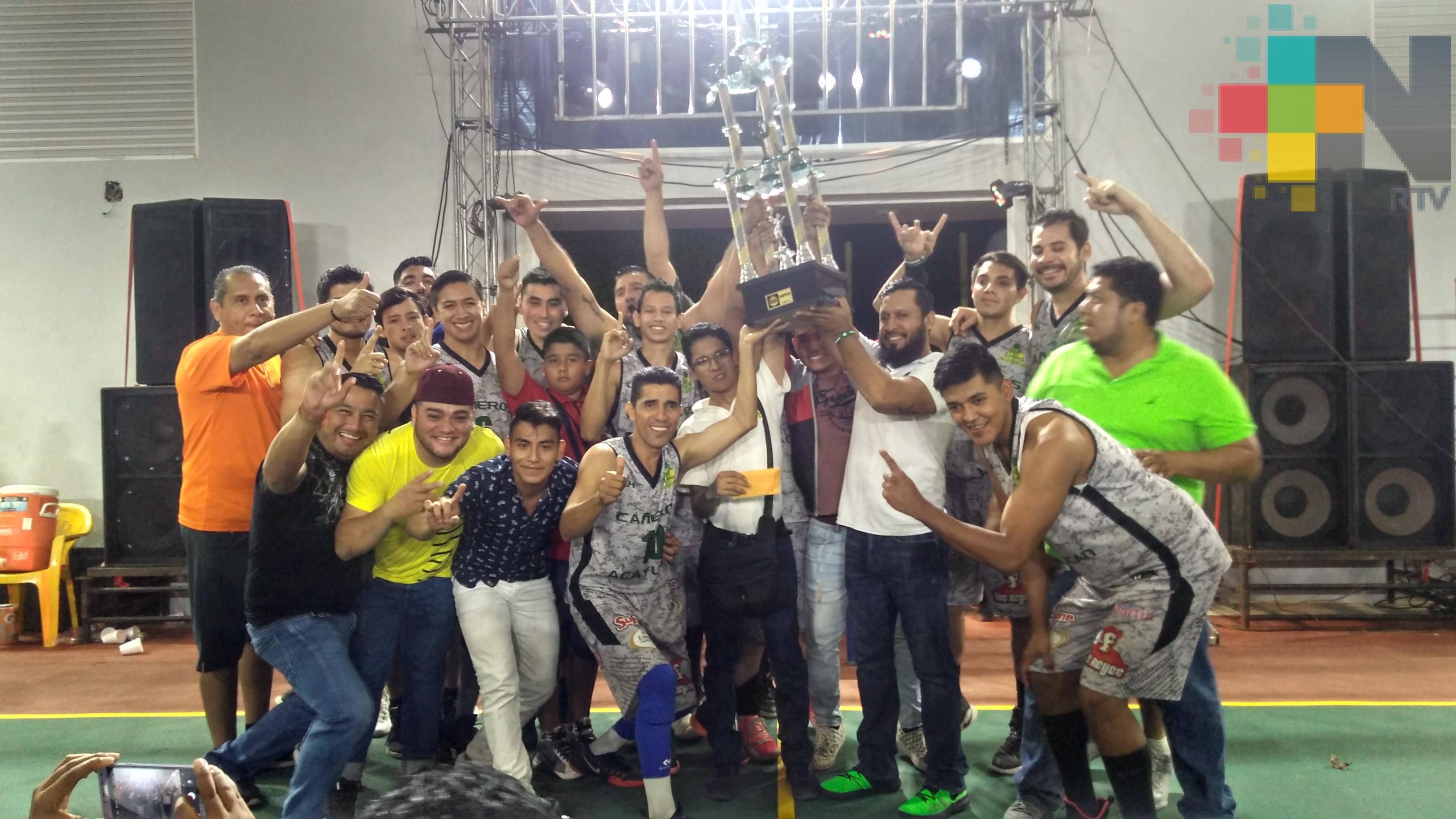 Cañeros de Acayucan se coronó en CISEBASVER