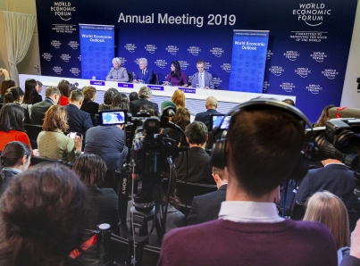 Davos inicia con pesimismo e inquietud sobre economía mundial
