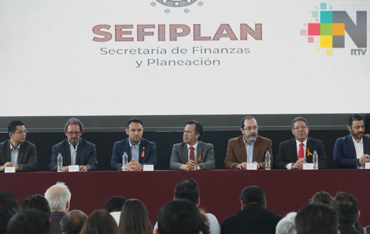 Llegan a Veracruz más de 4 mmdp para obras en municipios