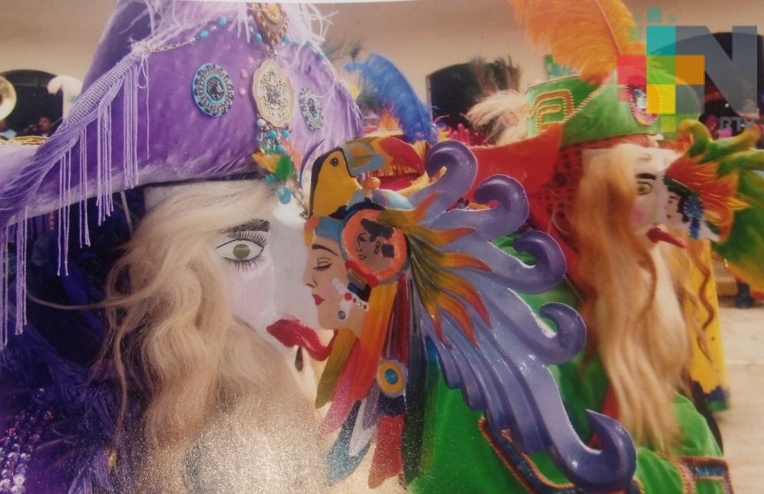 Máscaras de carnaval, una tradición que trasciende por generaciones en Zacualpan