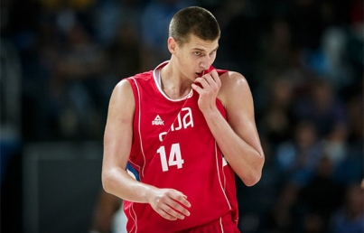 Nikola Jokic registra triple doble en la NBA